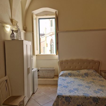 Bed and Breakfast Palazzo Costantini San Donato di Lecce Екстер'єр фото